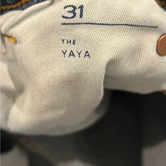 Pilcro “The Yaya”  Anthropologie cropped Jeans | Size 31 - Picture 8 of 8